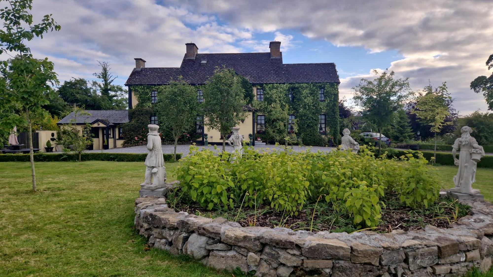 Charlotte'S Way B&B Banagher Экстерьер фото